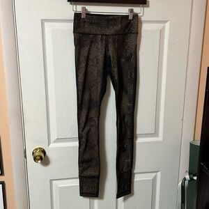Lululemon gold and black patterned leggings - size 0/2​